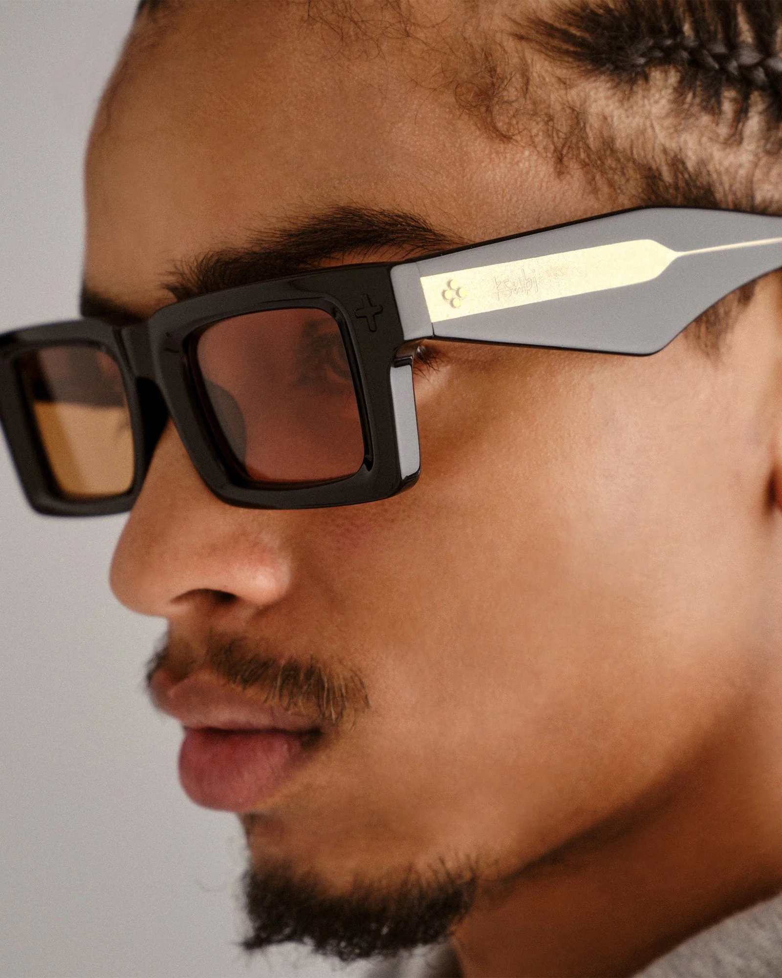 SMITHS SUNGLASSES BLACK GOLD - Image 6